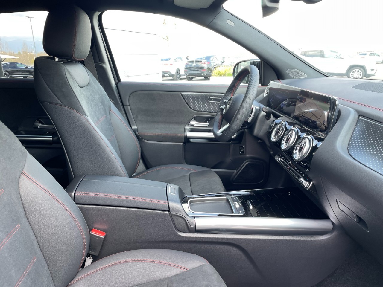 Mercedes EQA EQA 250+ AMG Line Advanced - 10