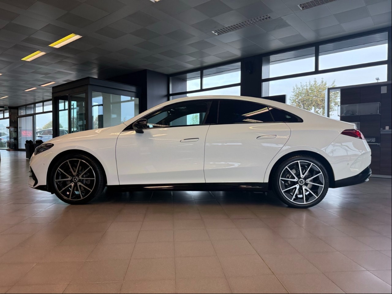 Mercedes CLA Elettrica CLA 250+ con tecnologia EQ Premium - 4