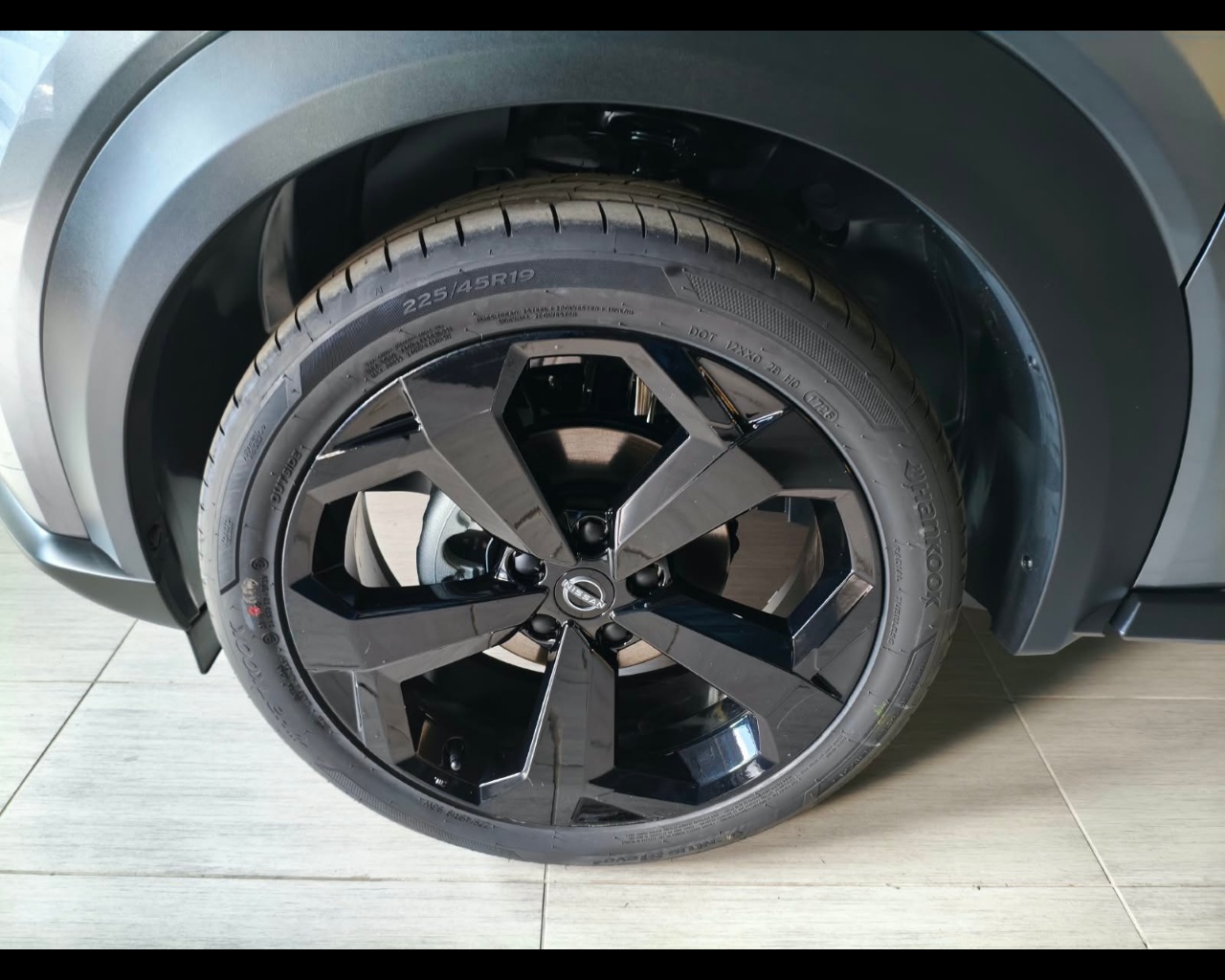 Foto NISSAN JUKE N-CONNECTA MT