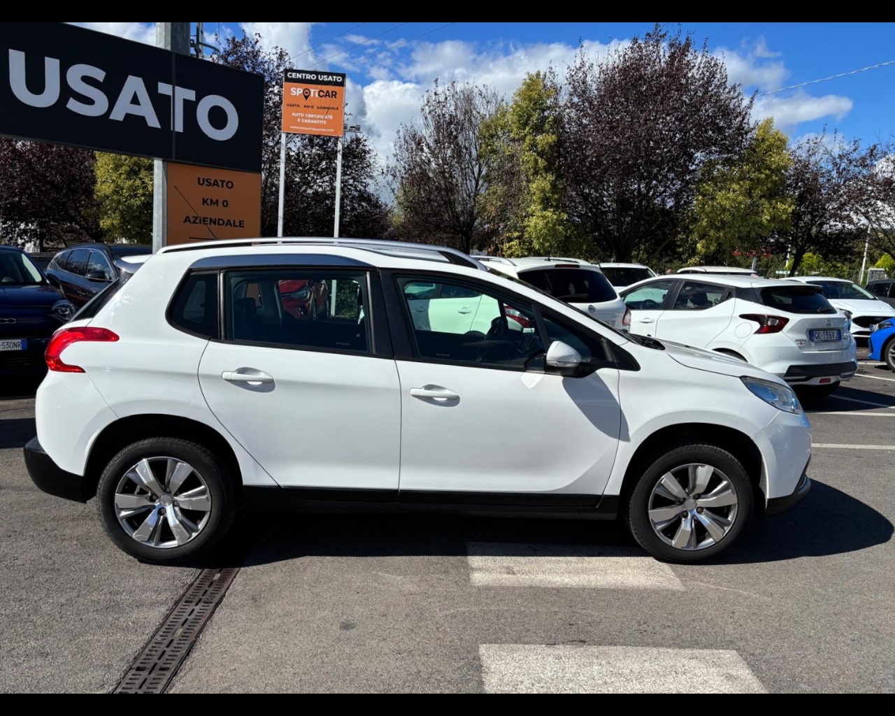 Foto PEUGEOT 2008 1.2 puretech (vti) 12v Allure 82cv
