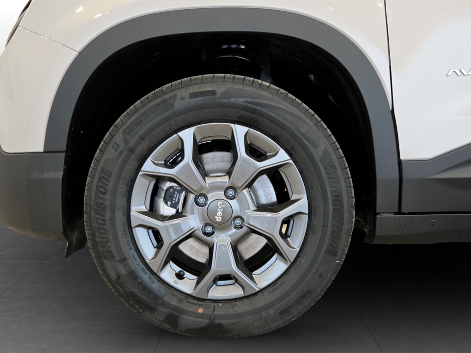 JEEP Avenger E-Hybrid Longitude 1.2 110cv Dct Mhev Ibrida km0 - 19