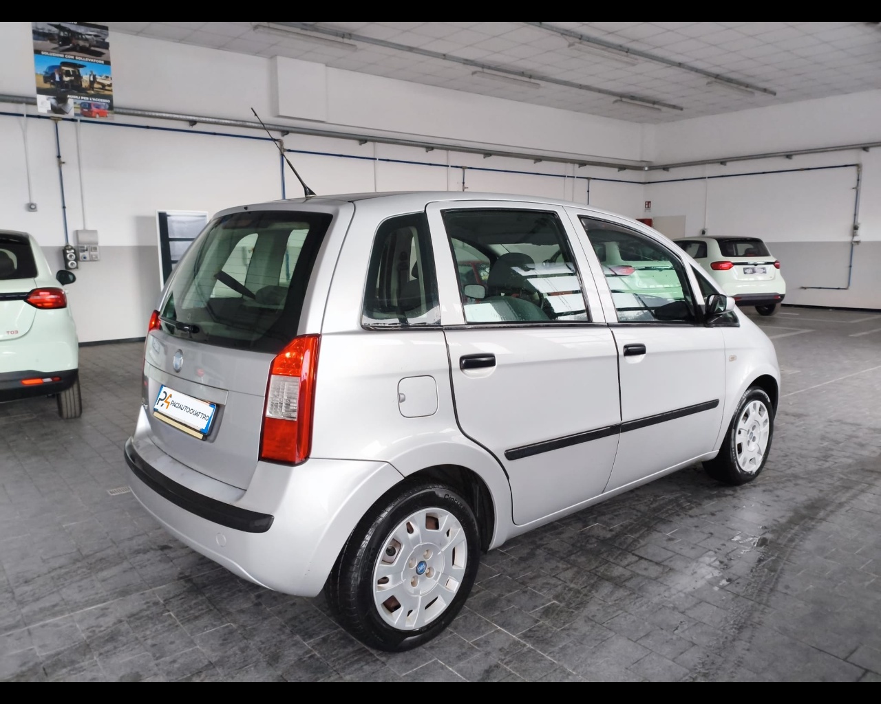 Foto FIAT Idea 1.4 Active