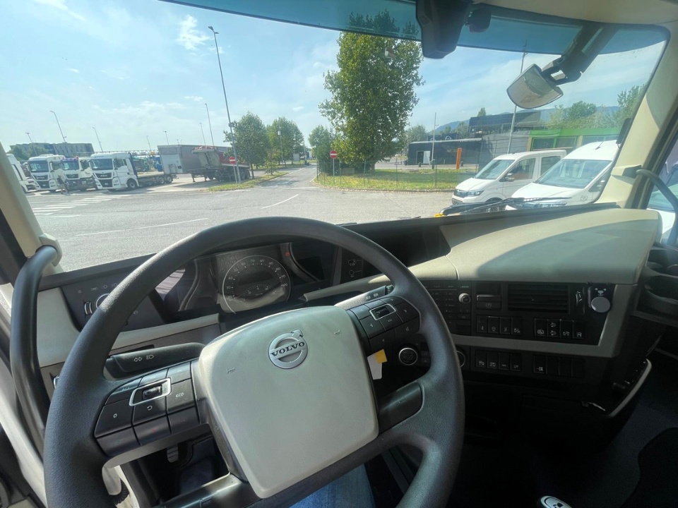 VOLVO FH 500 ADR AT FL EX II - III