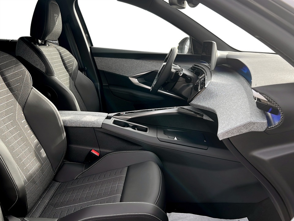 PEUGEOT 5008 Hybrid 145 e-DCS6 GT Ibrida km0 - 13