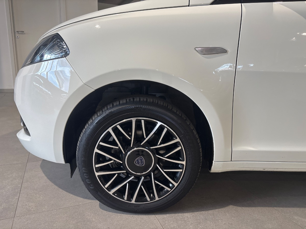 Lancia Ypsilon Usato 2024 Ypsilon Parma