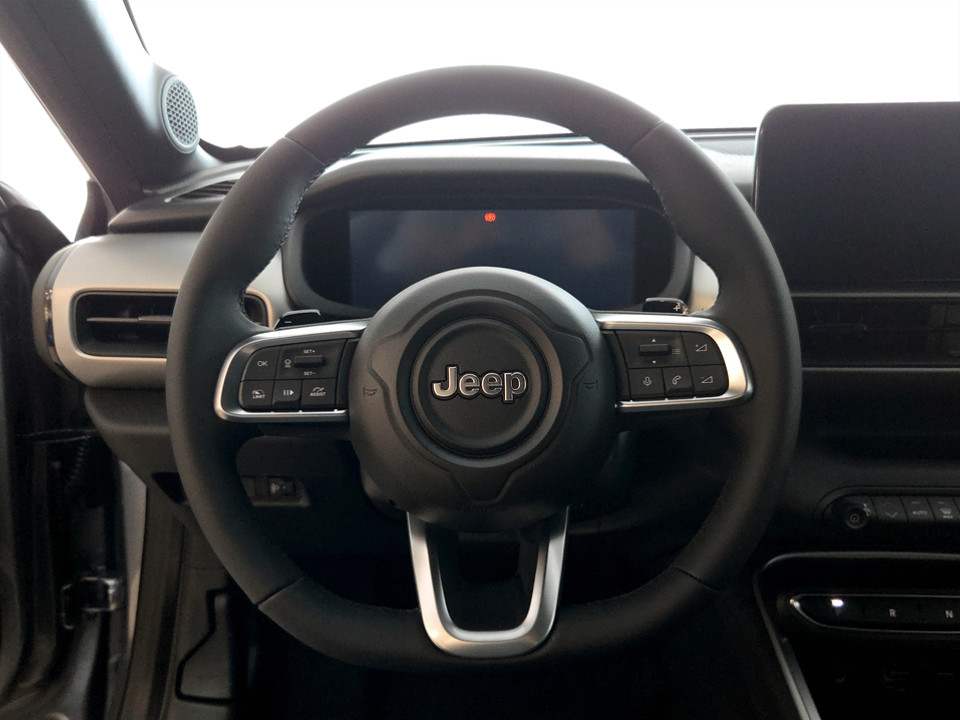 JEEP Avenger 4xe Hybrid 619 Upland 1.2 145cv 4xe Mhev Ibrida km0 - 11
