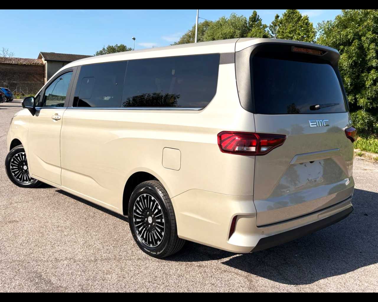 Emc NOVE Nuovo benzina NOVE Rovigo