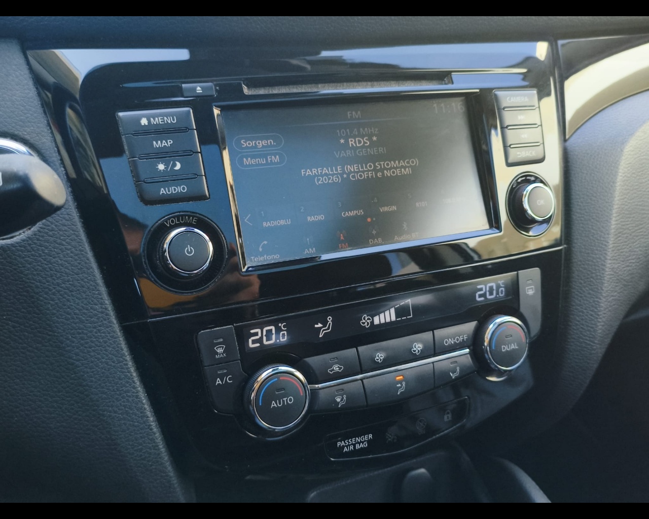Foto NISSAN Qashqai 1.5 dci N-Connecta 115cv
