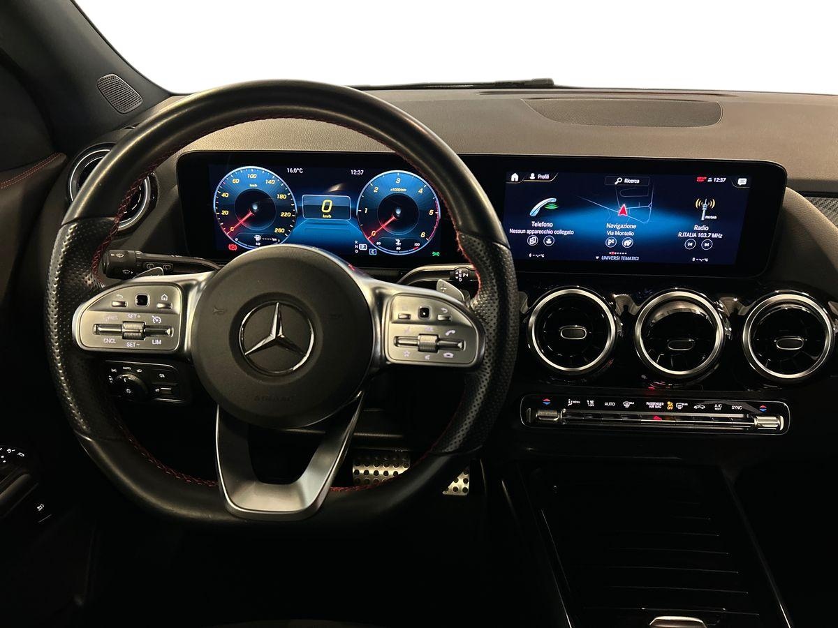 Mercedes GLA GLA 180 D Premium 8G-DCT - 11