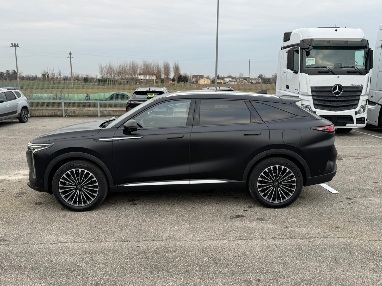 Omoda OMODA 9 9 - SHS-P 1.5TGDI Trazione AWD - Premium - 4