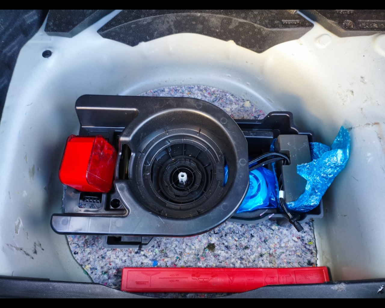 Foto OPEL Mokka 1.2 t Edition s&s 100cv
