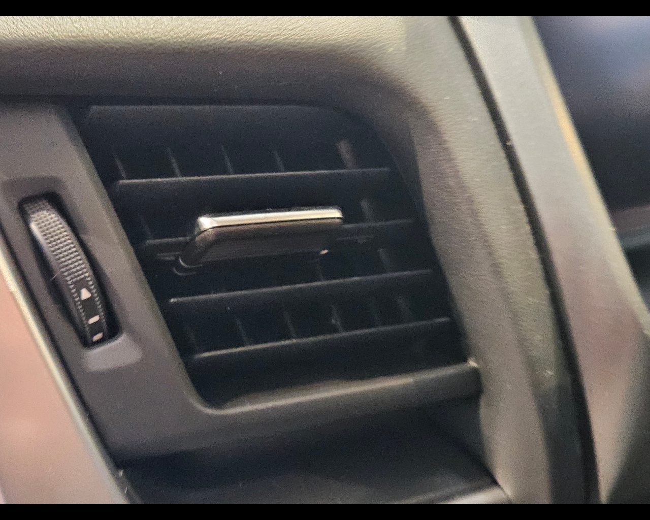 NISSAN Qashqai 1.3 mhev N-Connecta 2wd 140cv Ibrida usato - 22