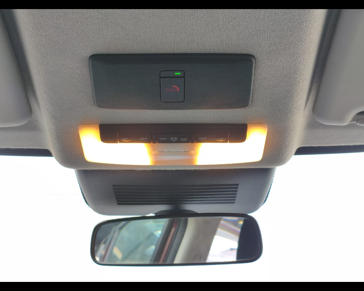 Foto NISSAN Juke 1.0 dig-t Acenta 114cv