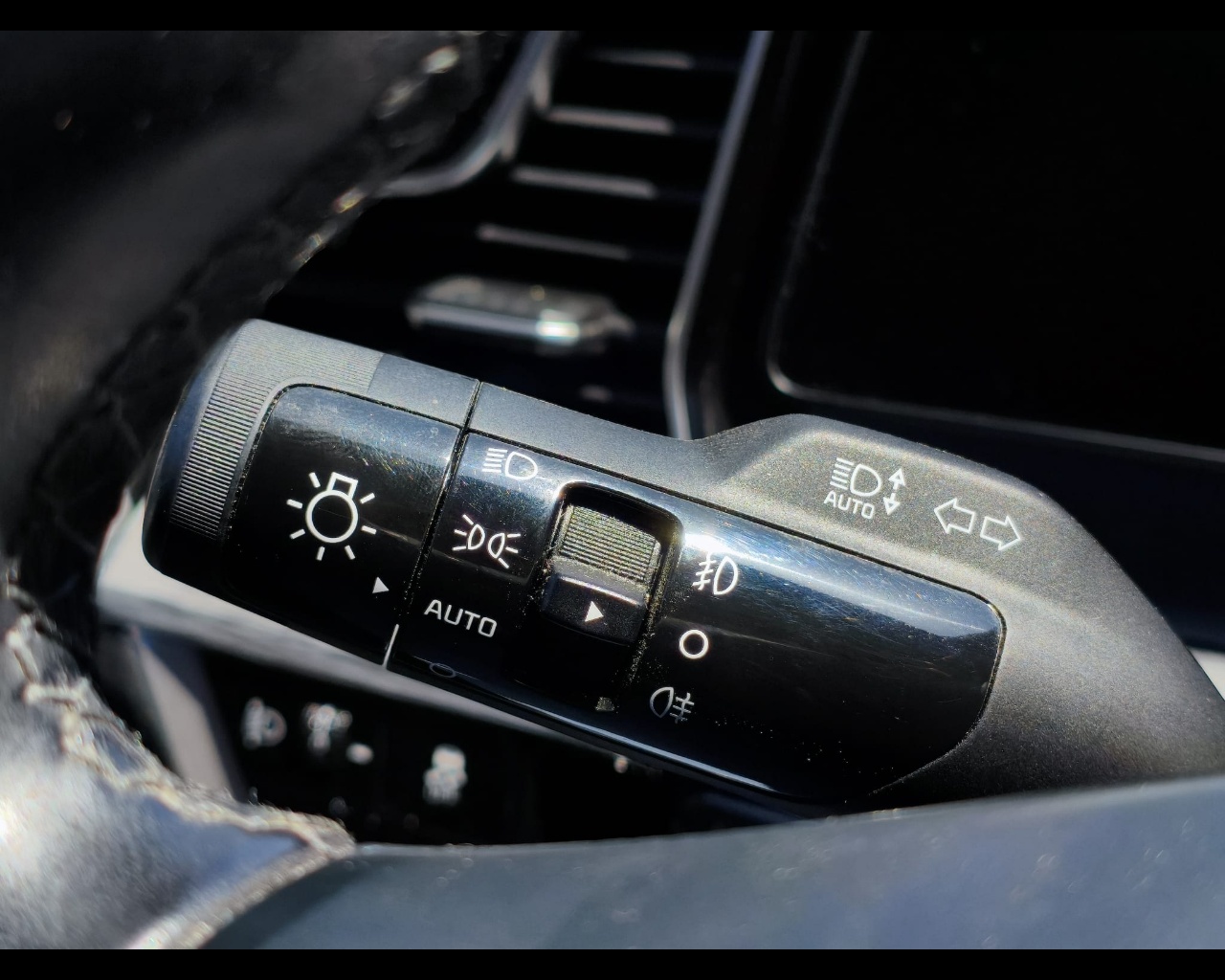 Foto KIA Sportage 1.6 crdi mhev Style imt