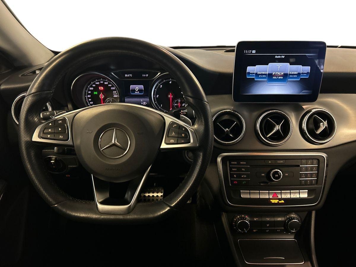 Mercedes CLA Shooting Brake CLA Shooting Brake 200 D Premium 4Matic 7G-DCT - 11