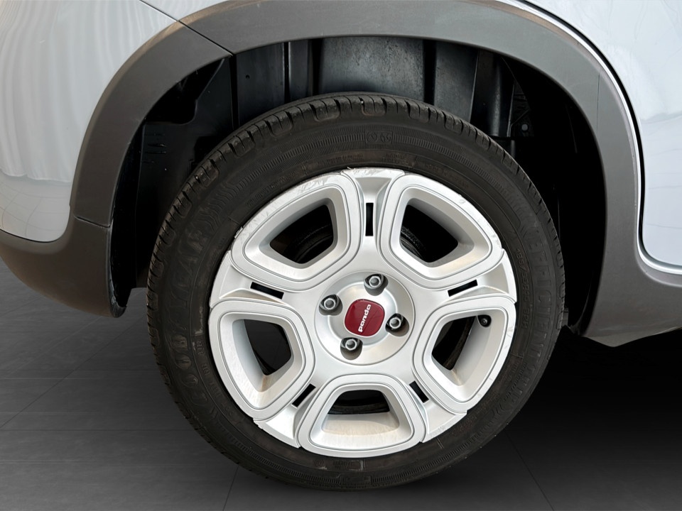 FIAT Panda 1.0 firefly hybrid City Life s&s 70cv 5p.ti Ibrida usato - 20