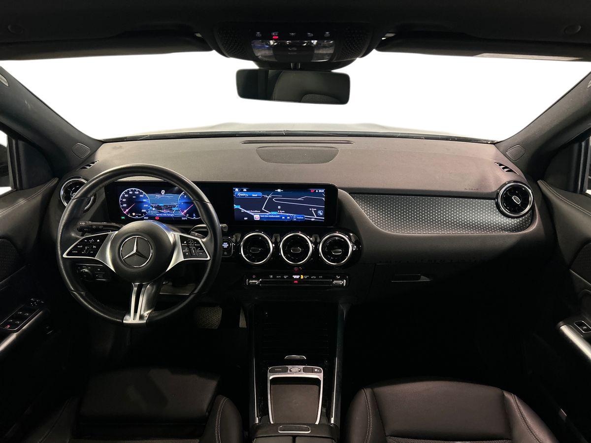 Mercedes  GLA 200 D Progressive Advanced 8G-DCT - 9
