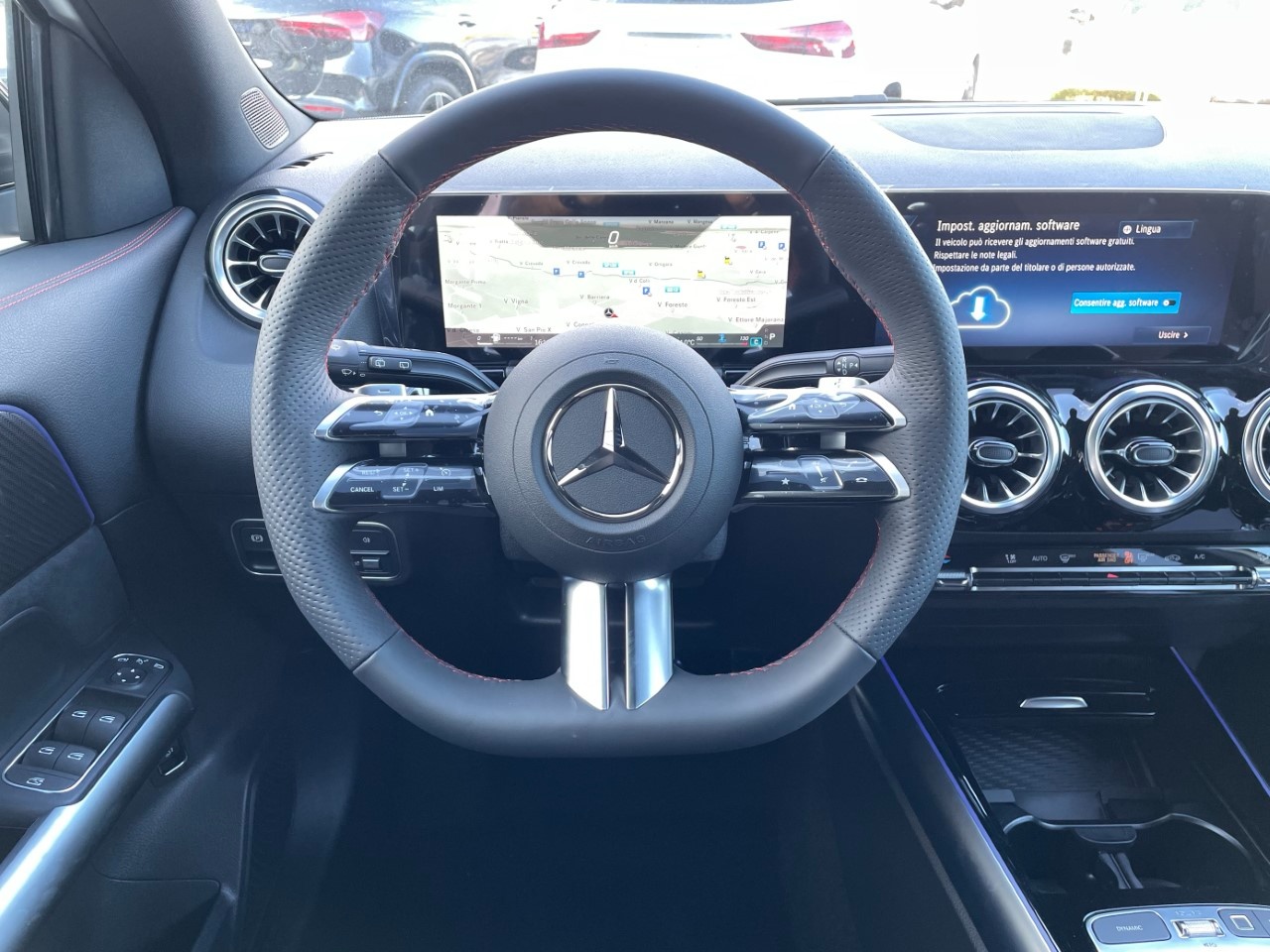 Mercedes GLA GLA 180 d Automatic AMG Line ADVANCED PLUS - 12