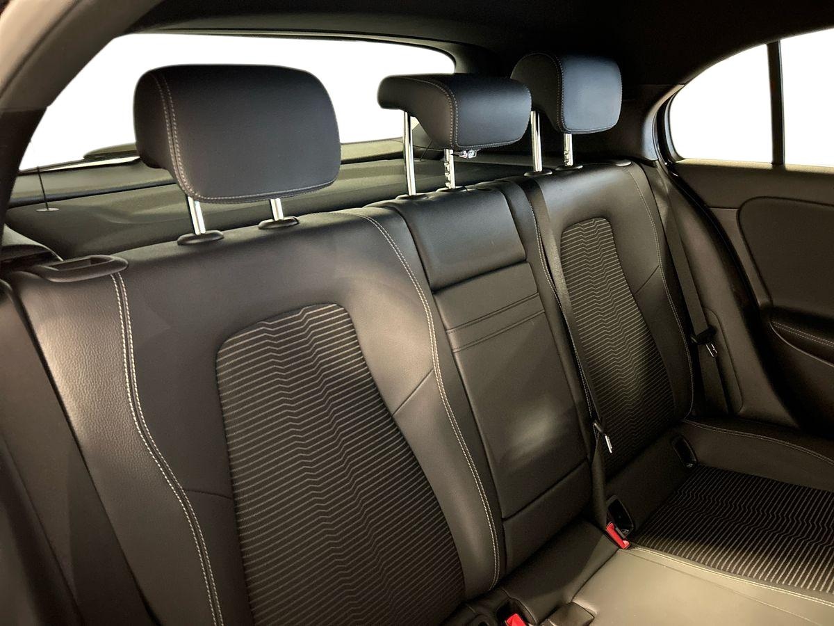 Mercedes Classe A Classe A 180 D Sport 8G-DCT - 16