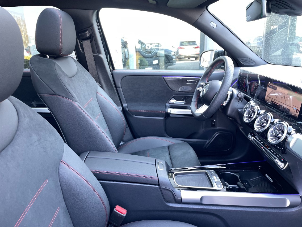 Mercedes GLB GLB 200 d 4Matic Automatic AMG Line ADVANCED PLUS - 9