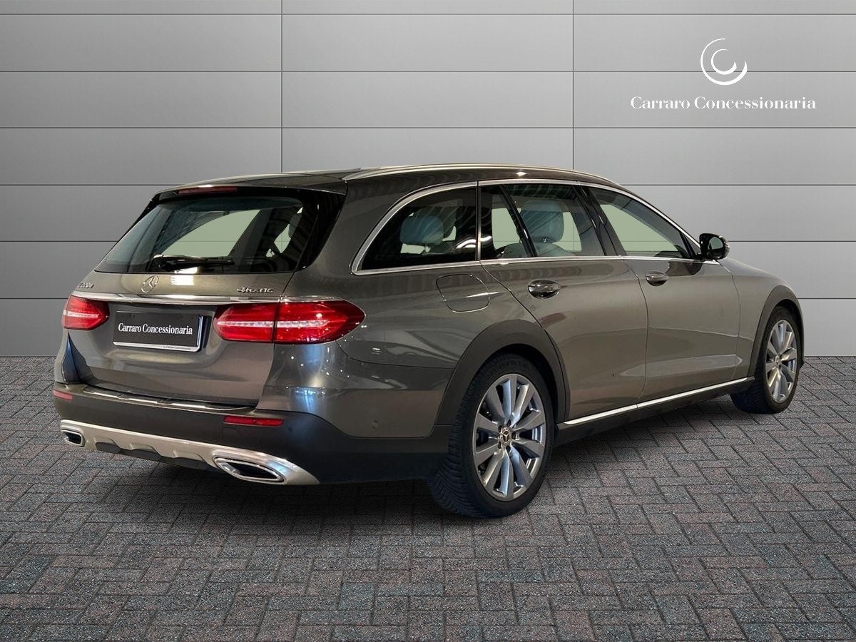 Mercedes Classe E Station Wagon Classe E Station Wagon All-Terrain 220 D Business Sport 4Matic 9G-Tronic Plus - 2