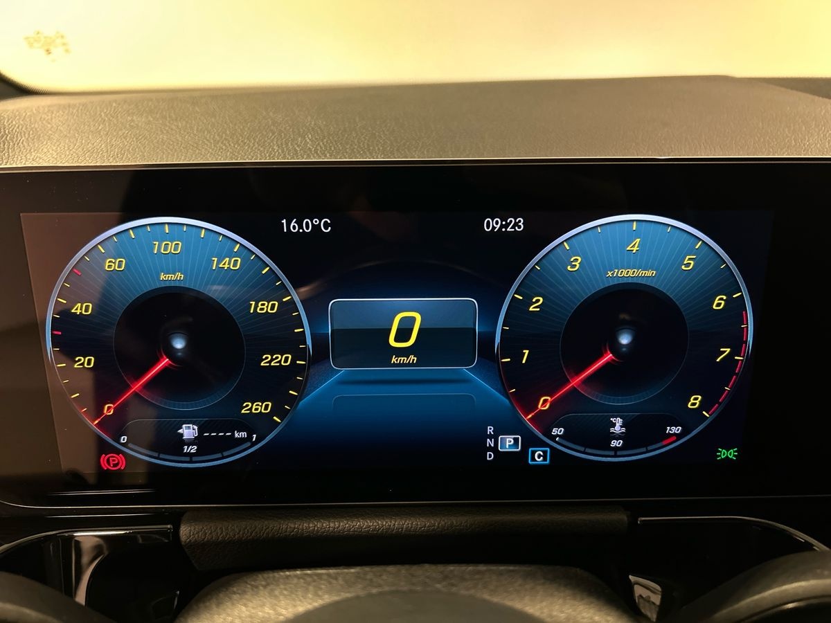 Mercedes GLA GLA 180 Premium 7G-DCT - 12