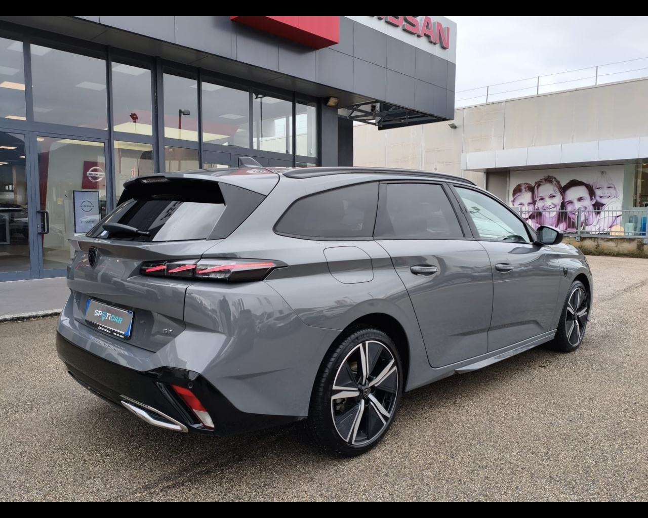 Foto PEUGEOT 308 SW 1.5 bluehdi GT s&s 130cv eat8 N1