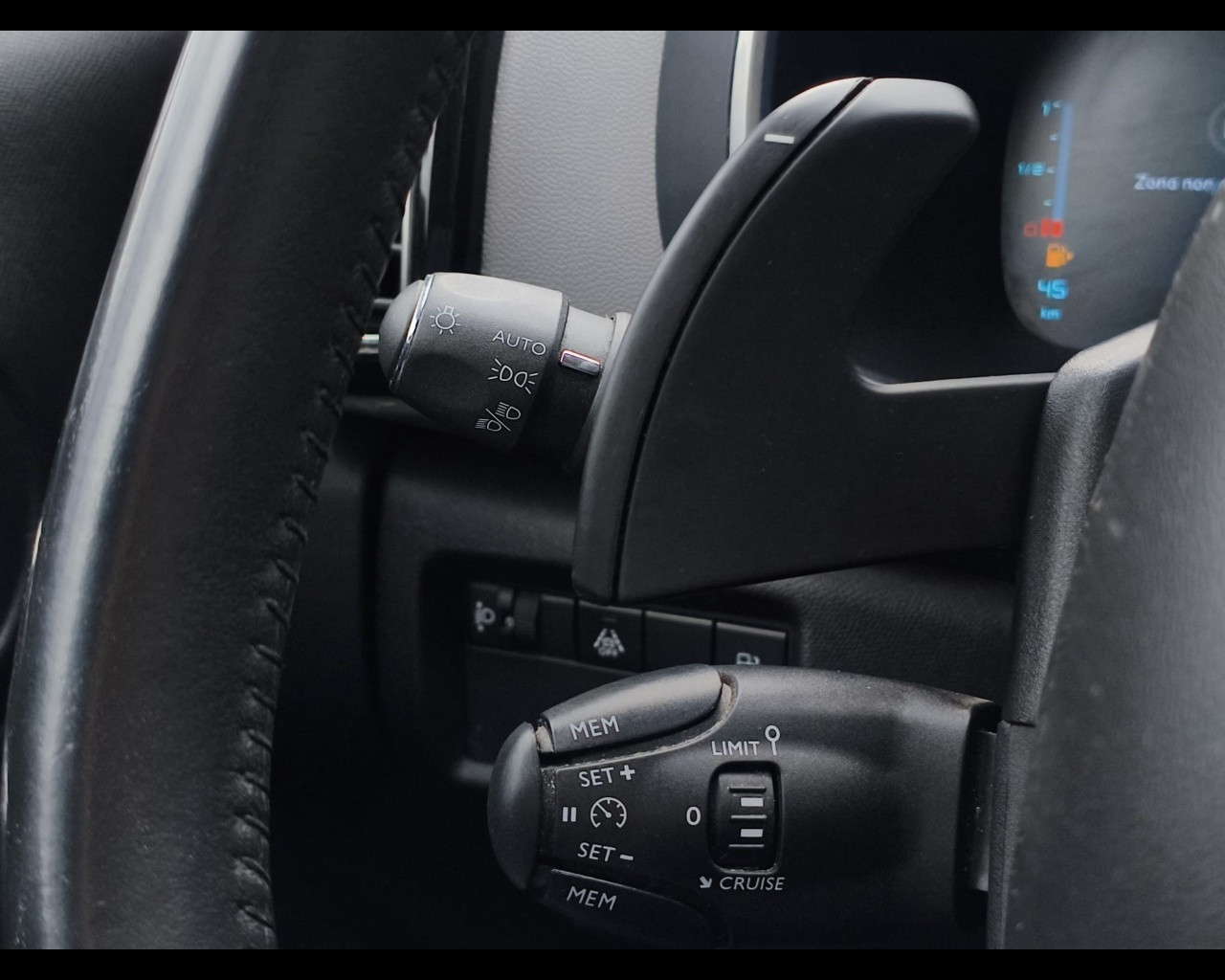 Foto CITROEN C5 Aircross 1.6 hybrid phev Feel 225 e-eat8