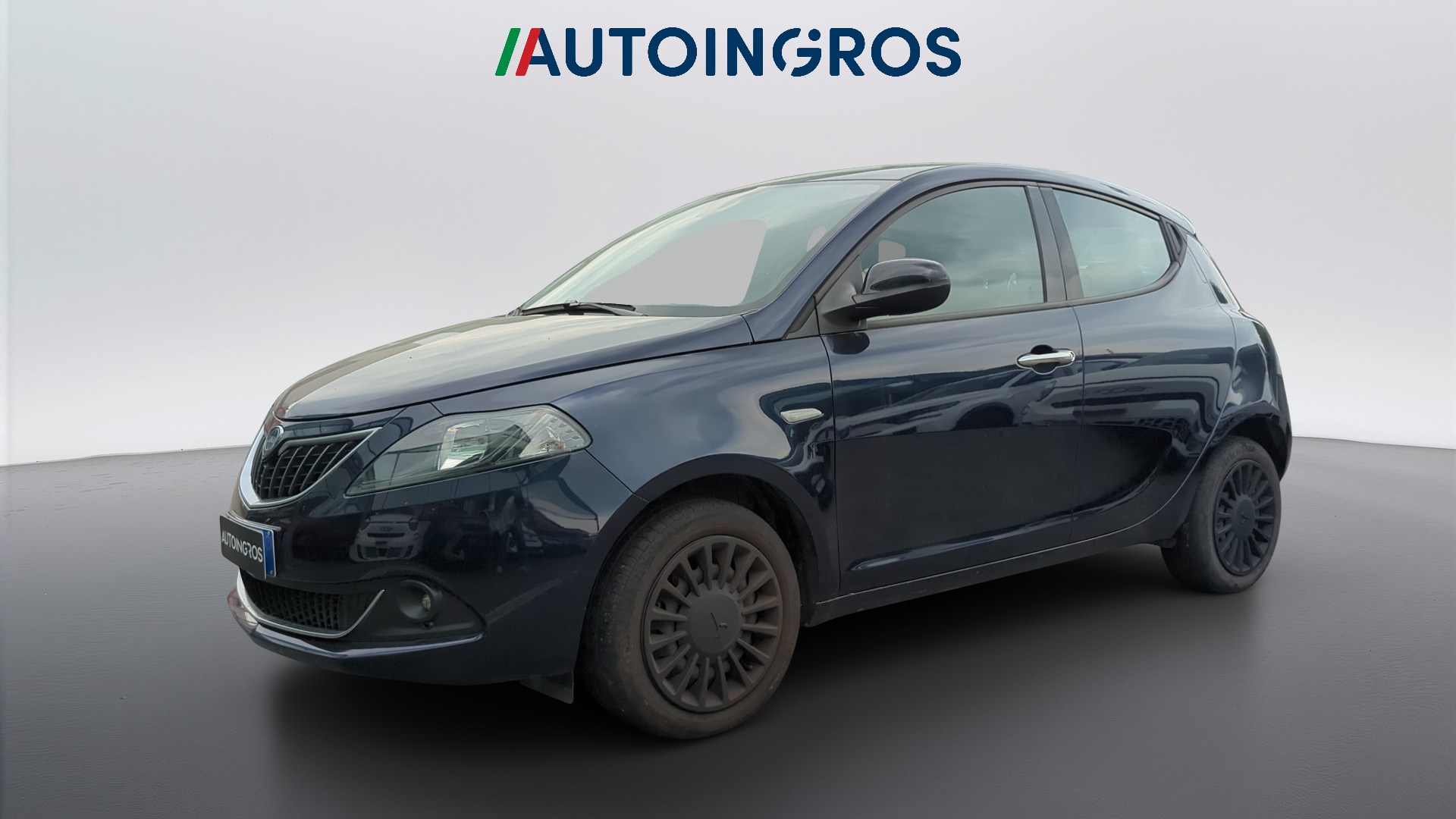 LANCIA Ypsilon Ypsilon 1.0 firefly hybrid Silver s&s 70cv