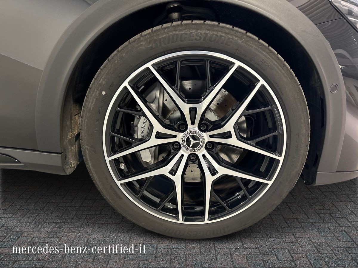 Mercedes  Classe E Station Wagon All-Terrain 300 de Plug in hybrid Premium Plus 4Matic 9G-Tronic - 16