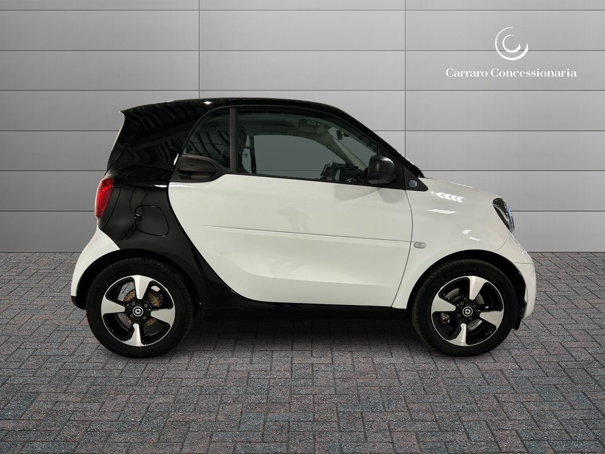 smart fortwo fortwo 22kW EQ Passion - 5