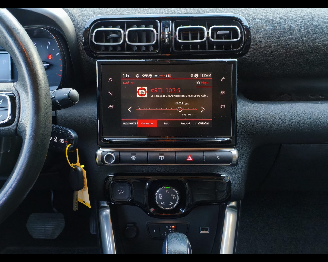 Foto CITROEN C3 Aircross 1.5 bluehdi Shine s&s 120cv eat6