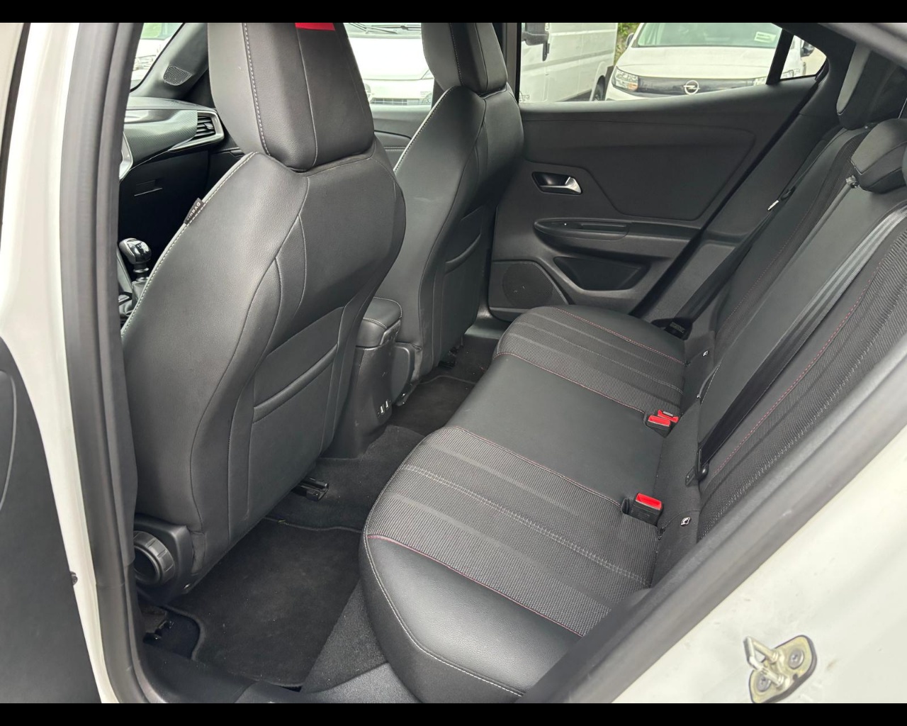 Foto OPEL Mokka 1.2 t GS Line s&s 100cv