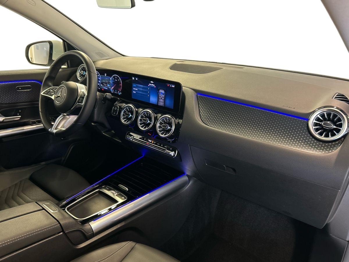 Mercedes  GLA 200 D Progressive Advanced Plus 8G-DCT - 13