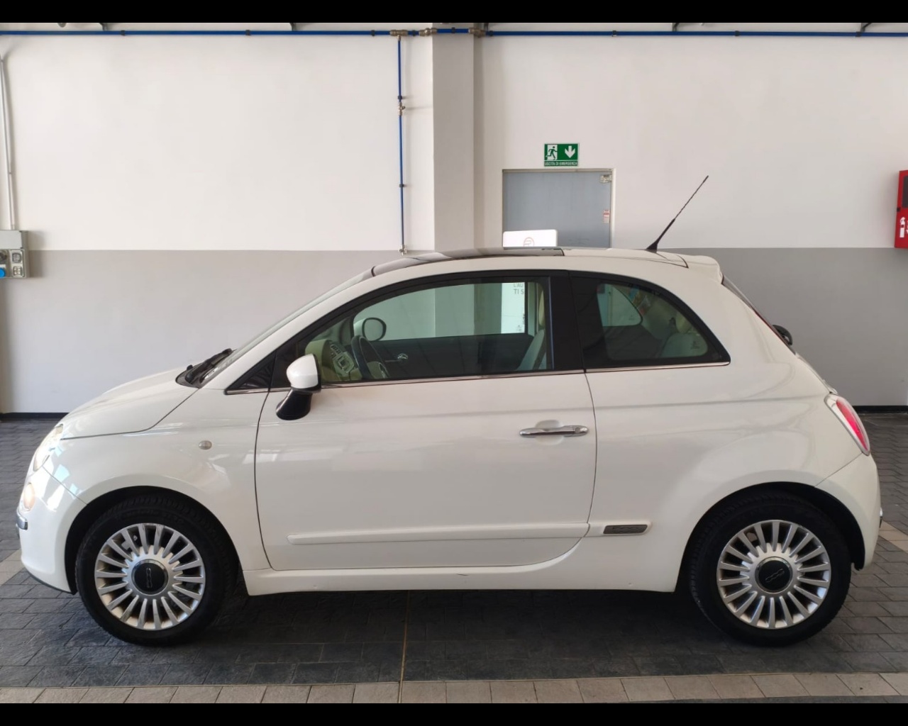 Foto FIAT 500 1.2 Lounge 69cv