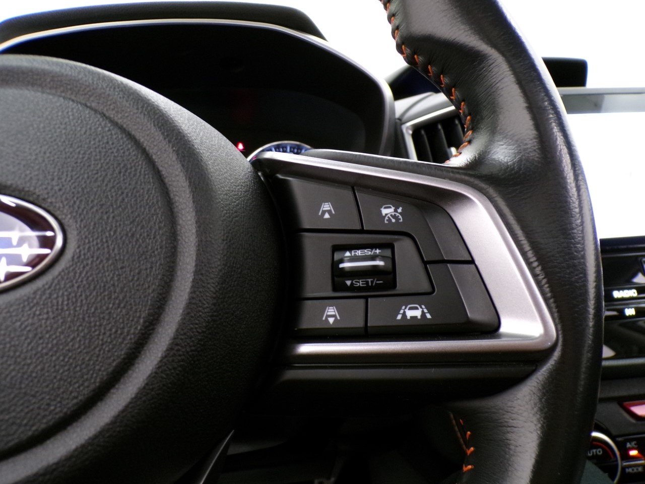 Subaru XV XV 1.6 i Premium AWD CVT Lineartronic - 17