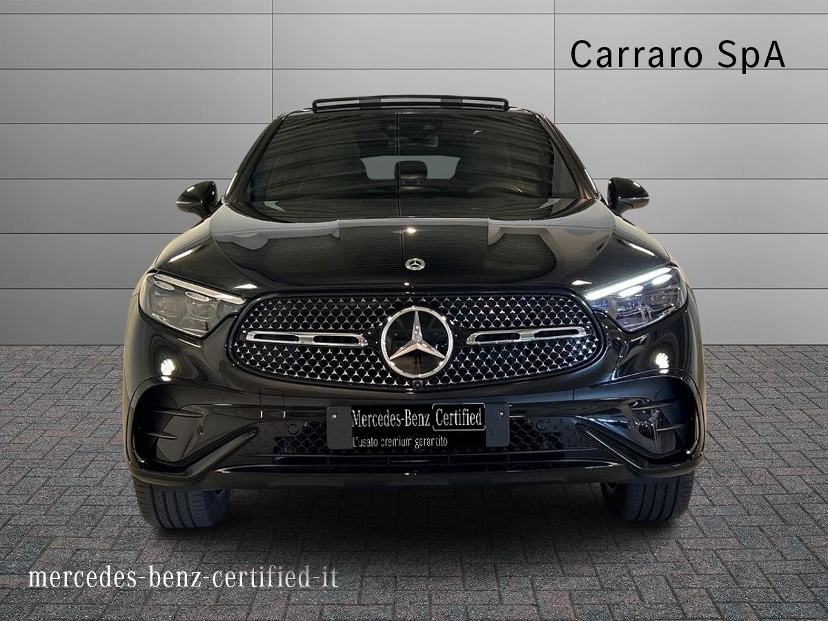 Mercedes GLC Coupé GLC 300 de 4Matic Plug-in hybrid Coupe AMG Line PREMIUM - 3