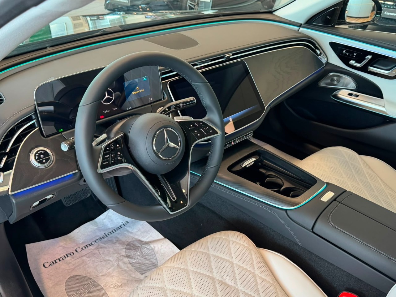 Mercedes Classe E Berlina Classe E 300 de 4Matic EXCLUSIVE PREMIUM - 13