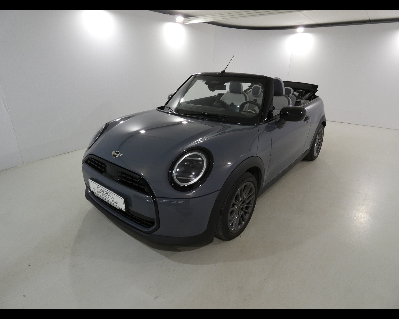 MINI Mini Cabrio