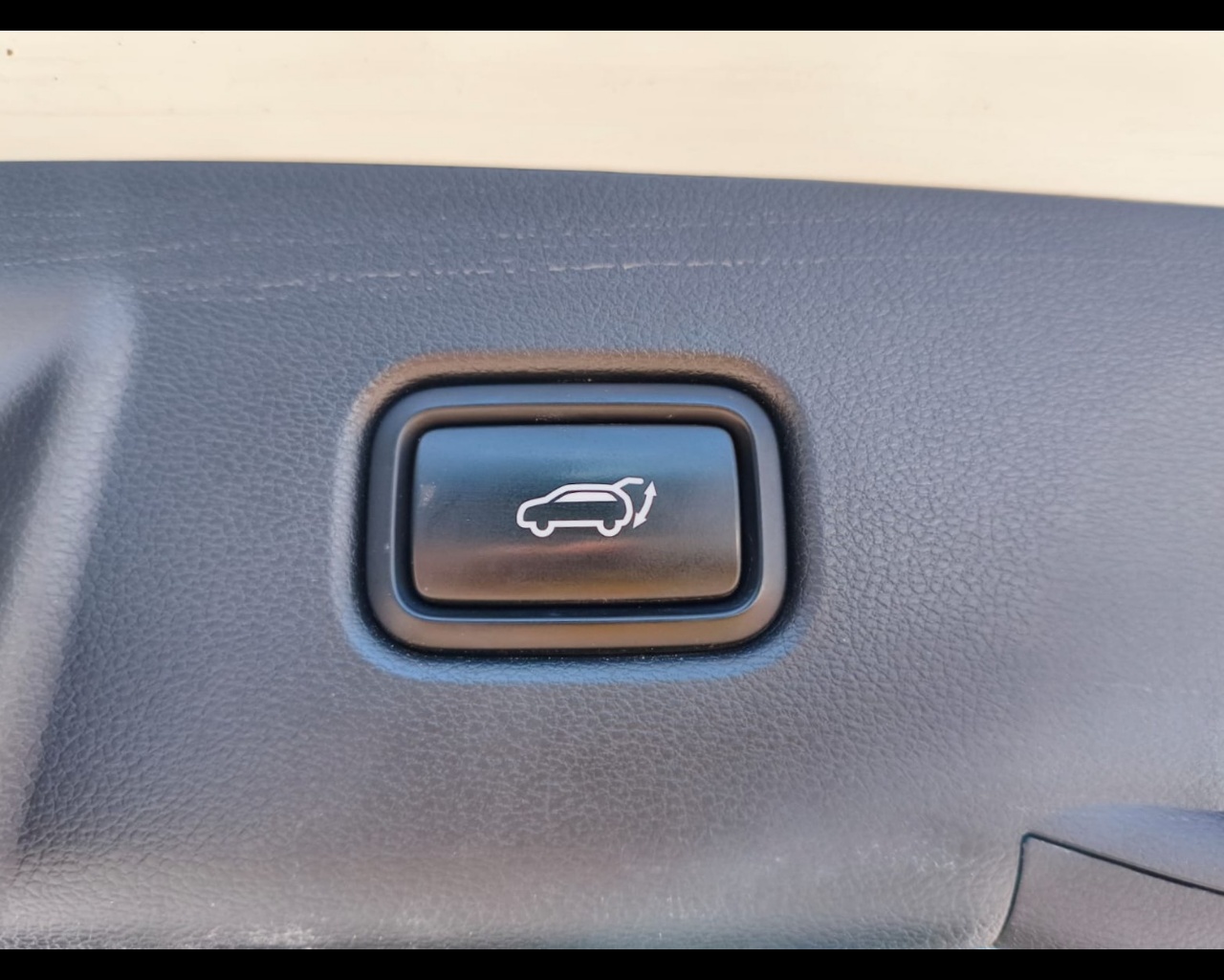 Foto HYUNDAI Tucson 1.6 hev Exellence 2wd auto