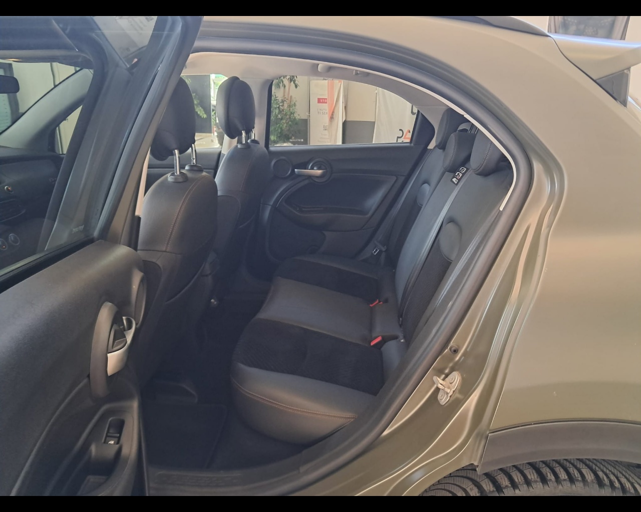 Foto FIAT 500X 1.3 mjt S-Design Cross 4x2 95cv