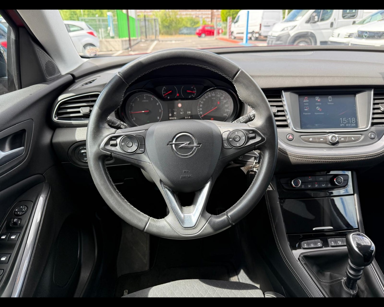Foto OPEL Grandland X 1.2 Design Line s&s 130cv