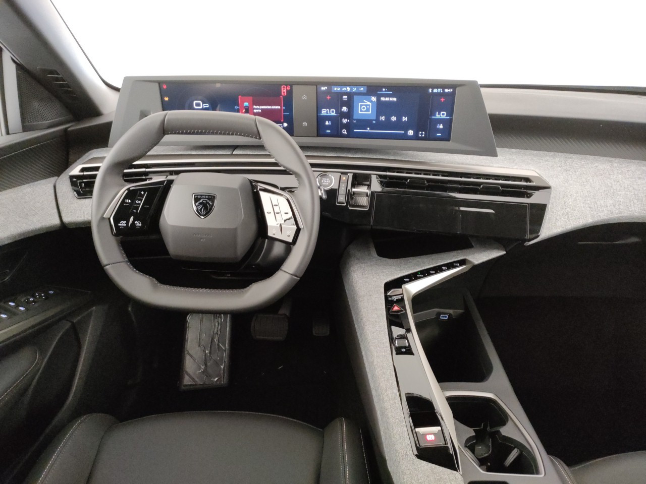 Peugeot 3008 Nuovo Ibrido benzina 3008 Porto Mantovano