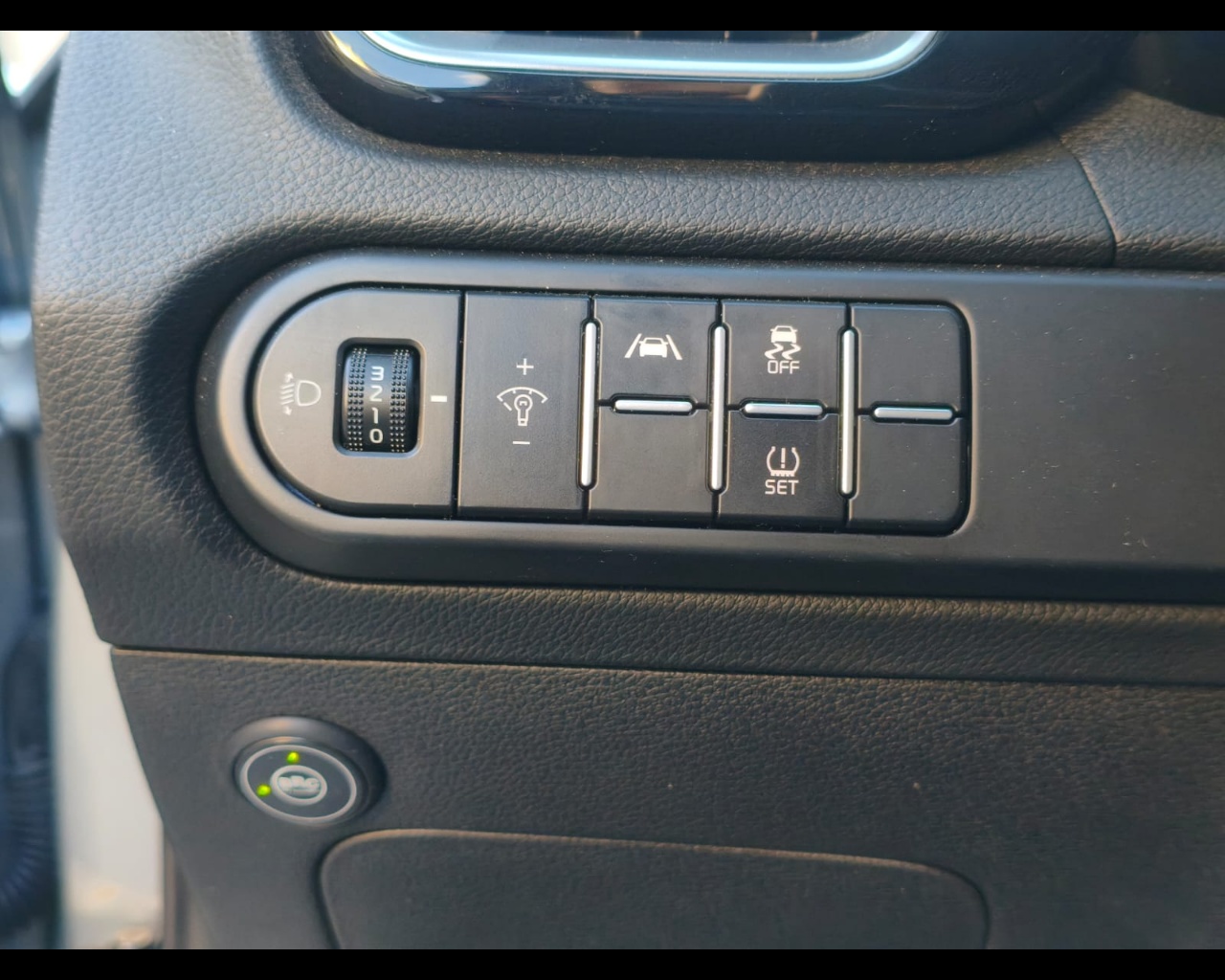 Foto KIA XCeed 1.0 tgdi Gpl Business 117cv mt