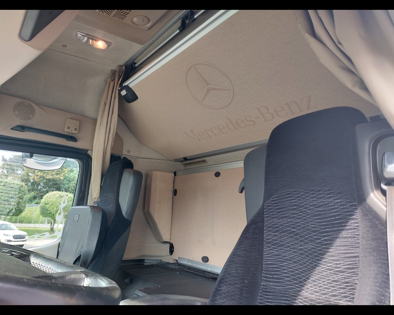 Mercedes Actros actros 1842 L flat cab. Str.Sp. 2,5 Euro VI(E5) - 14