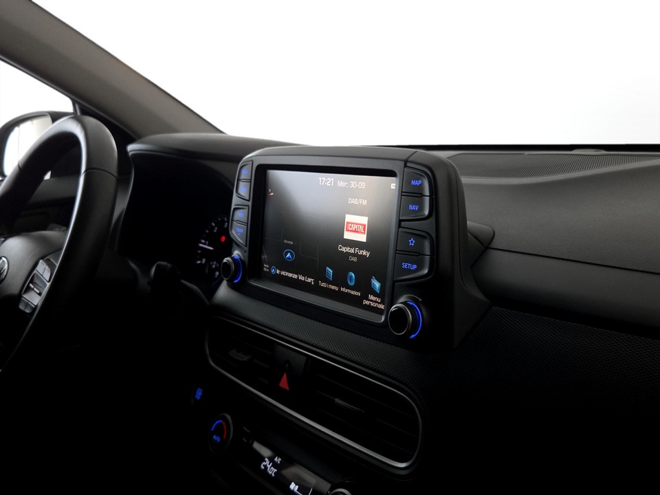 HYUNDAI Kona 1.6 crdi Exellence Premium Pack 4wd 136cv dct Diesel usato - 14