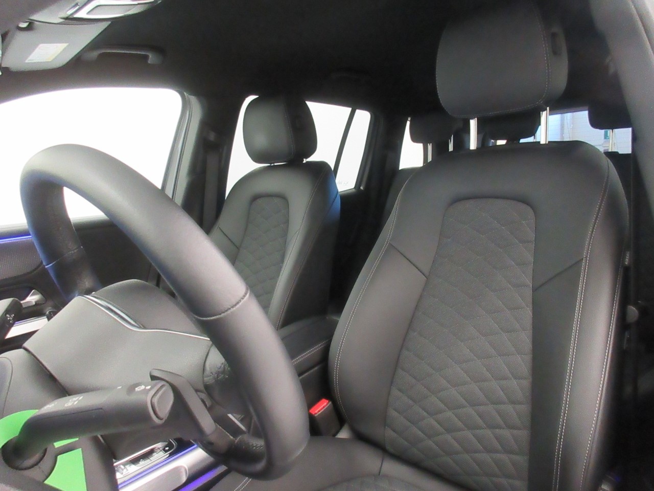 Mercedes GLB GLB 200 D Sport Plus 8G-DCT - 13