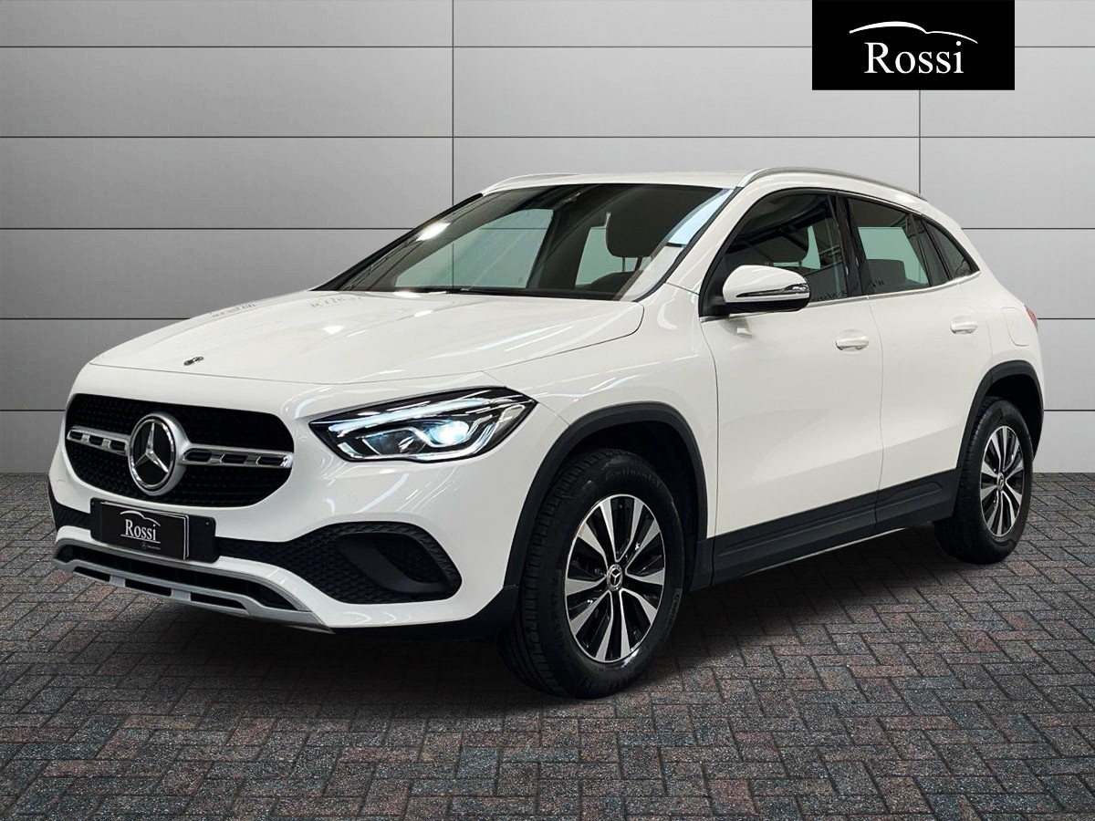 GLA-H247 2020 – GLA 180 d Sport auto