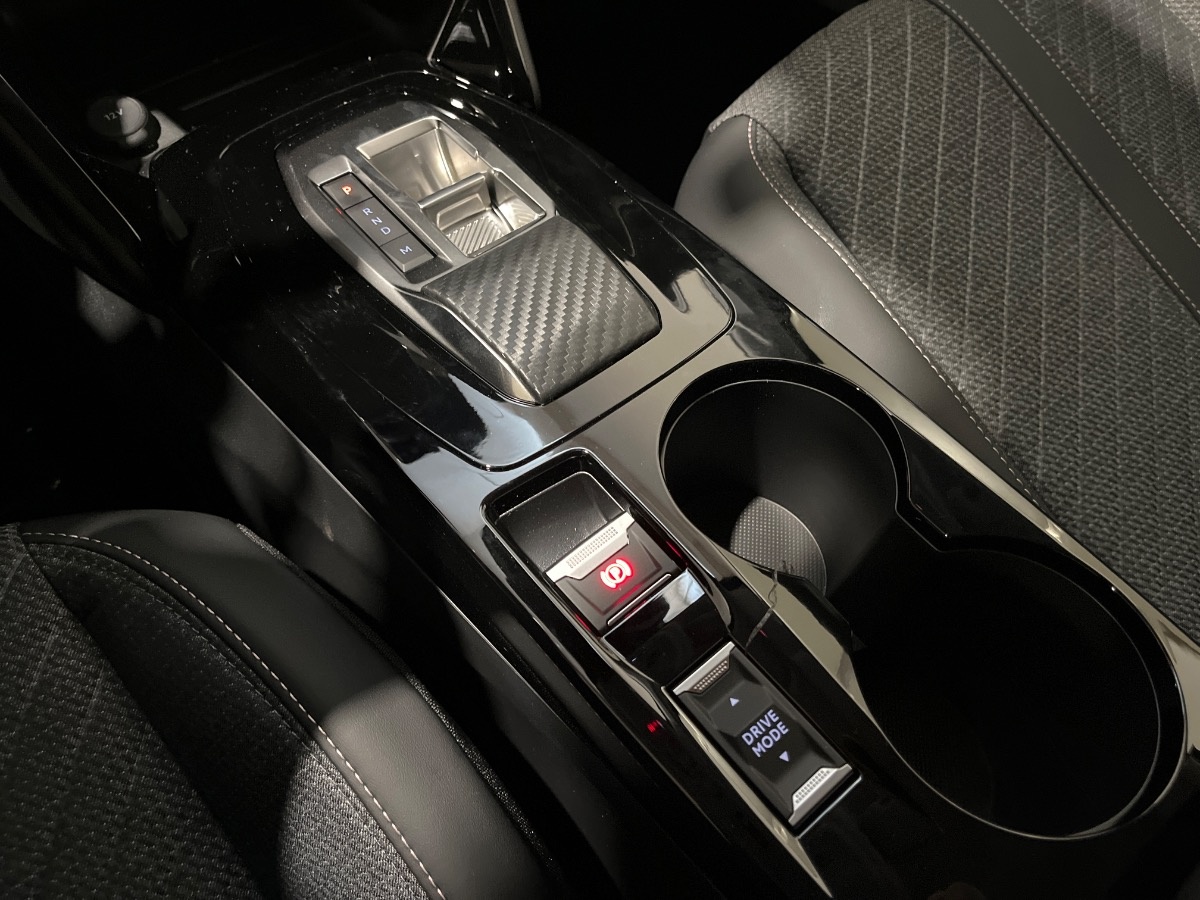 Peugeot 208 Nuovo Ibrido benzina 208 Verona