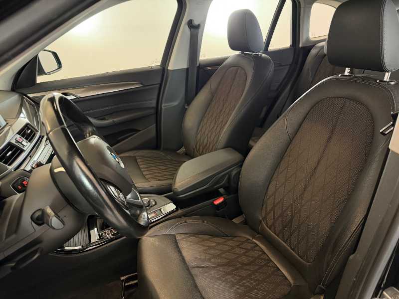 X1 F48 - X1 Sdrive16d Sport My18